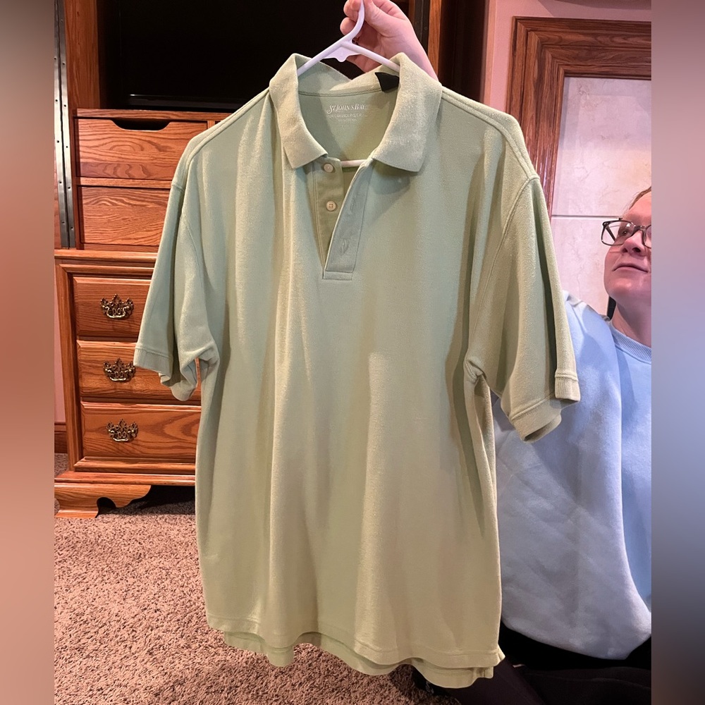 St. John’s Bay light green medium polo
